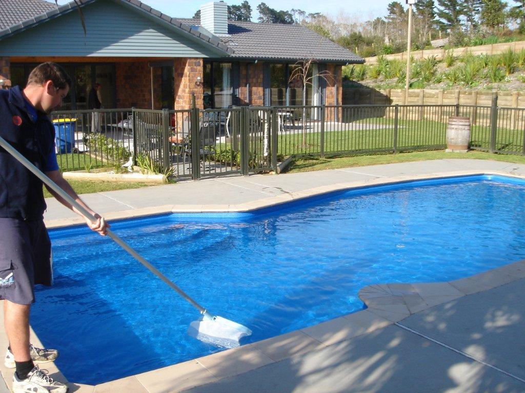 Swimming Pool Repairs Pool Pump Repairs The Pool Man Auckland